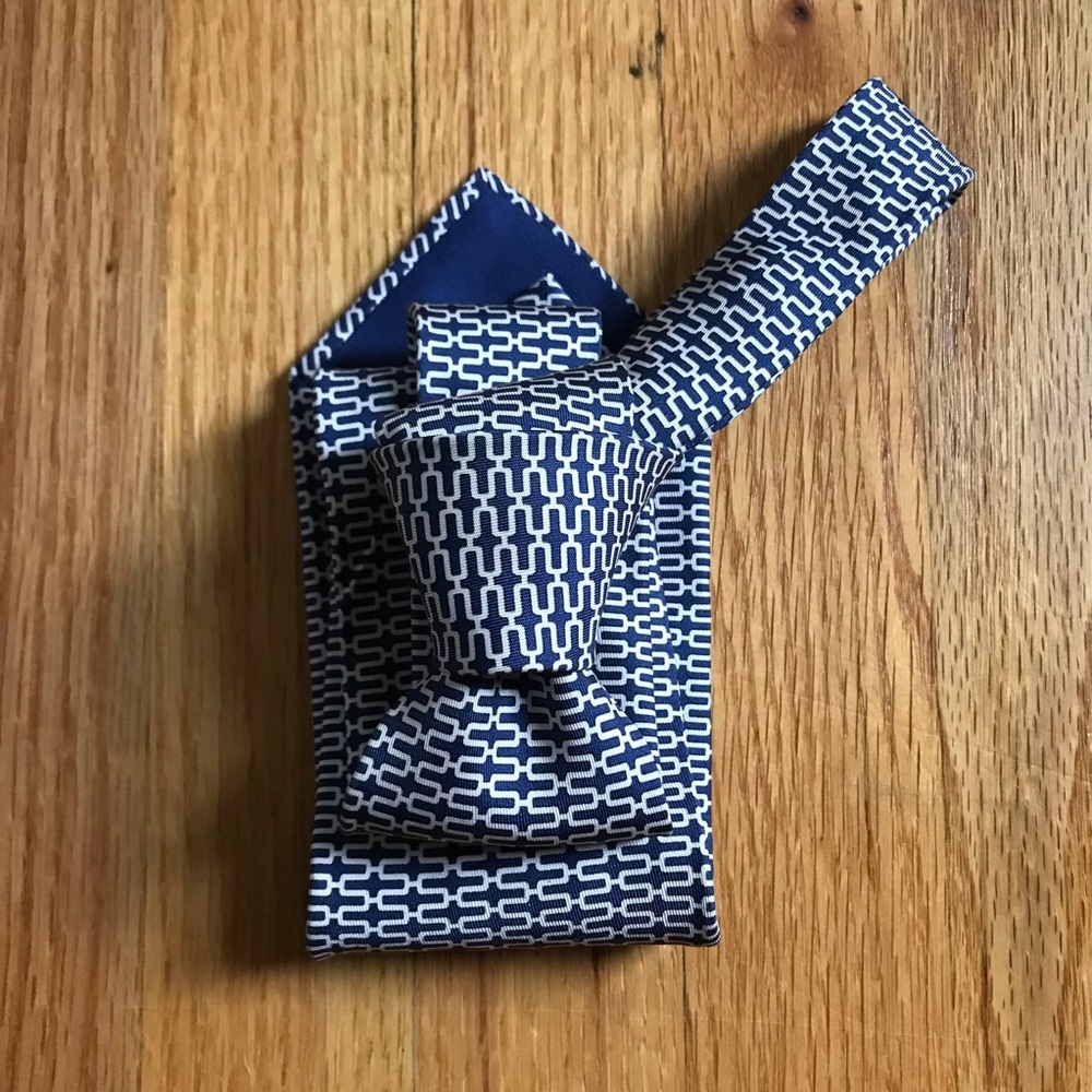 Hermes Navy and White Geometric Silk Tie 5431 FA 1980s